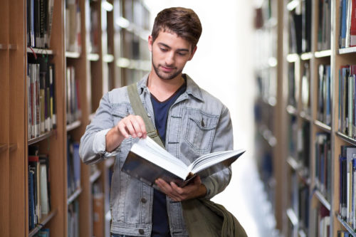 student 3500990 1920
